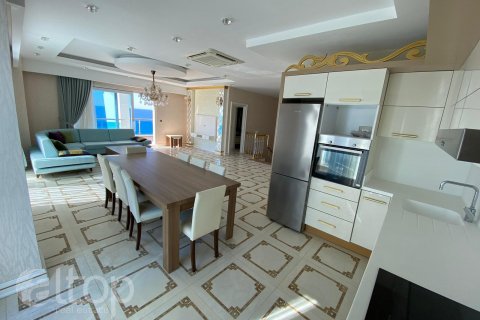 Penthouse for sale  in Mahmutlar, Antalya, Turkey, 3 bedrooms, 230m2, No. 28151 – photo 15