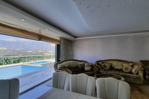 Villa for sale  in Kargicak, Alanya, Antalya, Turkey, 5 bedrooms, 220m2, No. 28563 – photo 16
