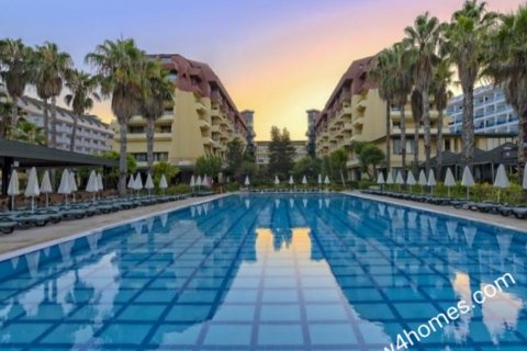 Hotel for sale  in Alanya, Antalya, Turkey, 20000m2, No. 28818 – photo 1