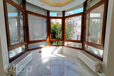Apartment for sale  in Alanya, Antalya, Turkey, 3 bedrooms, 145m2, No. 33127 – photo 9