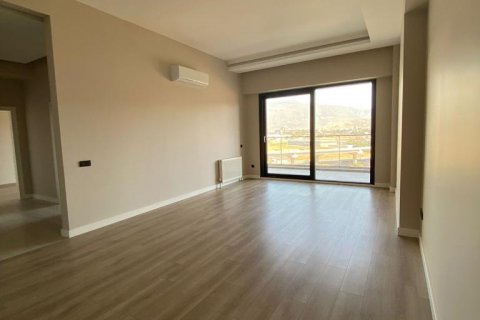 Apartment for sale  in Izmir, Turkey, 2 bedrooms, 110m2, No. 33839 – photo 15