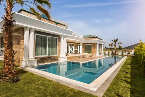 Villa for sale  in Kemer, Antalya, Turkey, 5 bedrooms, 650m2, No. 33372 – photo 1