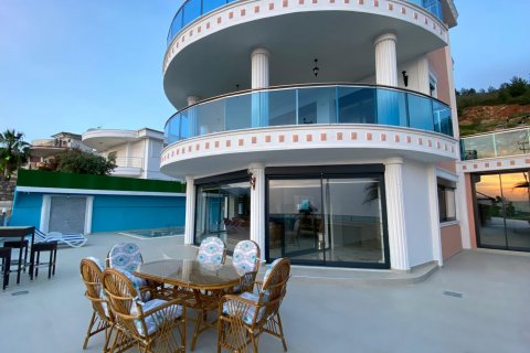 Villa for sale  in Kargicak, Alanya, Antalya, Turkey, 4 bedrooms, 350m2, No. 35252 – photo 4