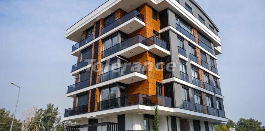 2+1 Apartment  in Antalya, Turkey No. 2992