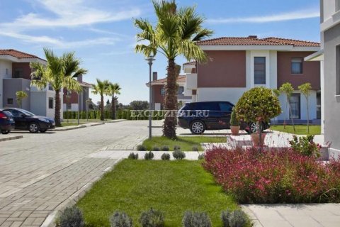 Villa for sale  in Izmir, Turkey, 2 bedrooms, 185m2, No. 37473 – photo 3