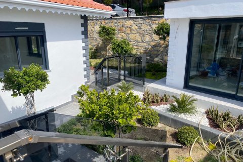 Villa for sale  in Avsallar, Antalya, Turkey, 4 bedrooms, 230m2, No. 37727 – photo 12