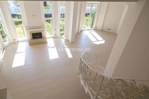 Villa for sale  in Cesme, Izmir, Turkey, 5 bedrooms, 400m2, No. 37270 – photo 7