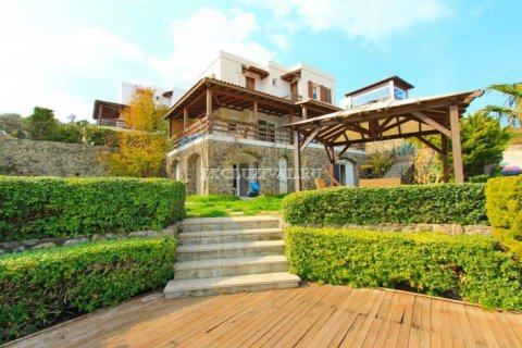 Villa for sale  in Bodrum, Mugla, Turkey, 4 bedrooms, 200m2, No. 37486 – photo 1