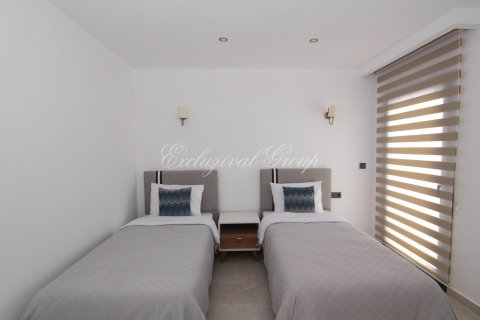 Apartment for rent  in Bodrum, Mugla, Turkey, 2 bedrooms, 130m2, No. 37509 – photo 18