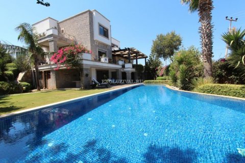 Villa for sale  in Bodrum, Mugla, Turkey, 6 bedrooms, 600m2, No. 37316 – photo 1