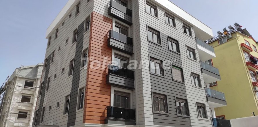 3+1 Apartment  in Antalya, Turkey No. 31853