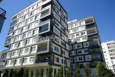 Apartment for sale  in Mersin, Turkey, 3 bedrooms, 205m2, No. 30665 – photo 1
