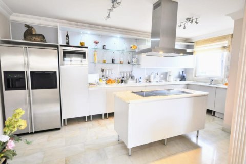 Apartment for sale  in Mahmutlar, Antalya, Turkey, 4 bedrooms, 180m2, No. 42824 – photo 9