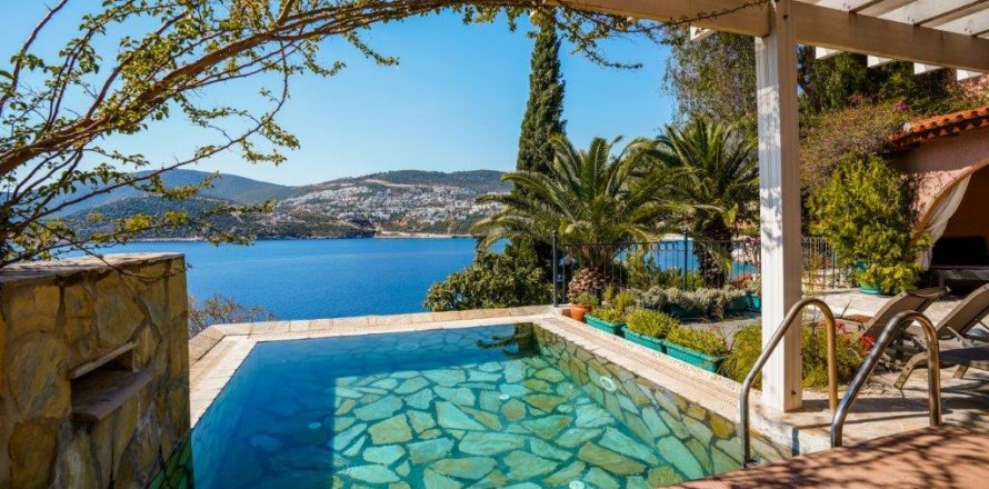 5+6 Villa  in Kalkan, Antalya, Turkey No. 40791