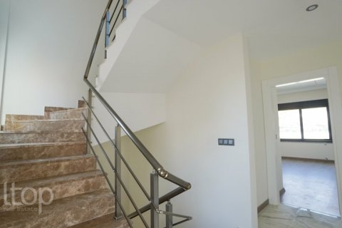 Villa for sale  in Alanya, Antalya, Turkey, 3 bedrooms, 235m2, No. 46344 – photo 27