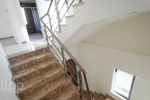 Villa for sale  in Alanya, Antalya, Turkey, 3 bedrooms, 235m2, No. 46344 – photo 18