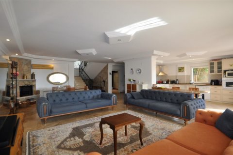 Villa for sale  in Alanya, Antalya, Turkey, 3 bedrooms, 280m2, No. 43363 – photo 16