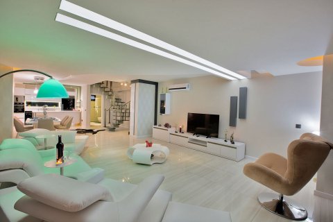 Penthouse for sale  in Kargicak, Alanya, Antalya, Turkey, 3 bedrooms, 200m2, No. 46888 – photo 20