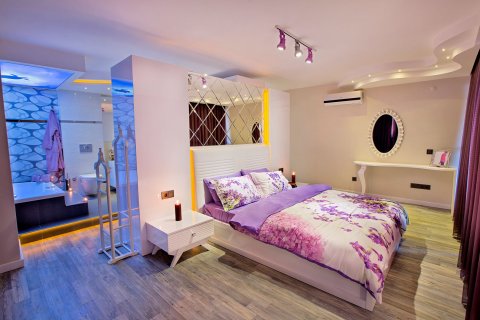 Penthouse for sale  in Kargicak, Alanya, Antalya, Turkey, 3 bedrooms, 200m2, No. 46888 – photo 15