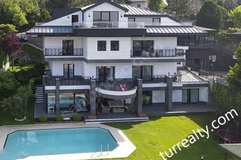 Villa for sale  in Istanbul, Turkey, 6 bedrooms, 515m2, No. 47881 – photo 1