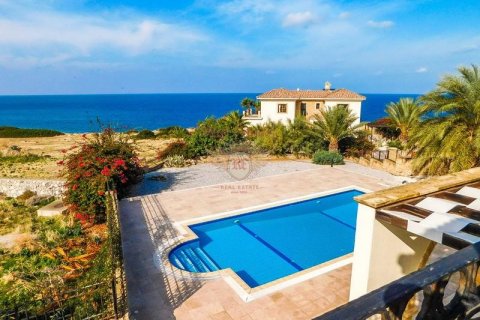 Villa for sale  in Girne, Northern Cyprus, 4 bedrooms, 250m2, No. 48016 – photo 4