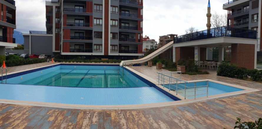 2+1 Apartment  in Oba, Antalya, Turkey No. 47778