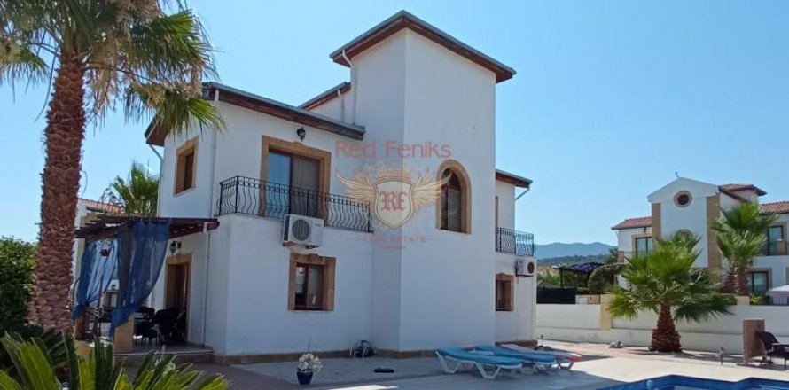 3+1 Villa  in Girne, Northern Cyprus No. 48543