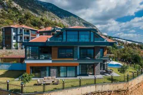 Villa for sale  in Kestel, Antalya, Turkey, 5 bedrooms, 450m2, No. 48927 – photo 1