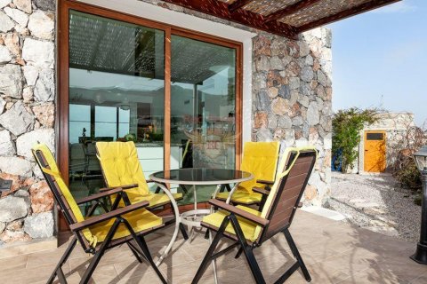 Villa for sale  in Girne, Northern Cyprus, 3 bedrooms, 290m2, No. 48075 – photo 5