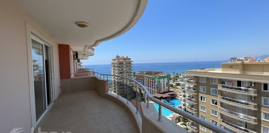 3+1 Penthouse  in Mahmutlar, Antalya, Turkey No. 47425