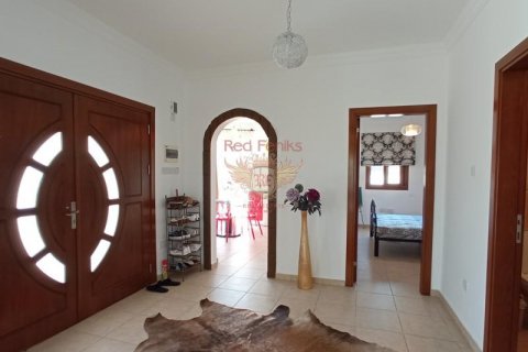 Villa for sale  in Girne, Northern Cyprus, 3 bedrooms, 150m2, No. 48015 – photo 17