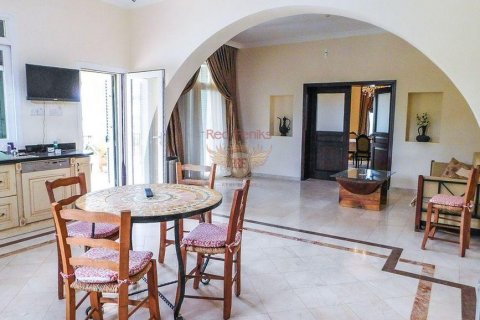 Villa for sale  in Girne, Northern Cyprus, 5 bedrooms, 600m2, No. 48551 – photo 20