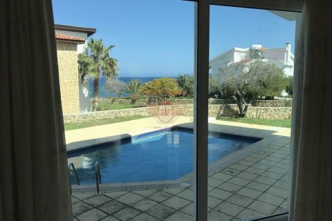 Villa for sale  in Girne, Northern Cyprus, 3 bedrooms, 200m2, No. 48012 – photo 10