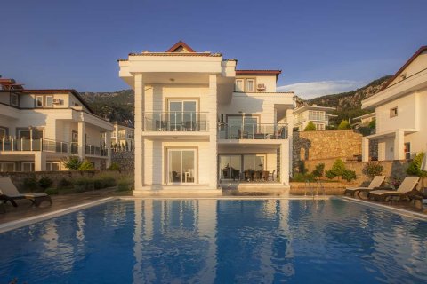 Villa for sale  in Oludeniz, Mugla, Turkey, 4 bedrooms, 170m2, No. 53152 – photo 1