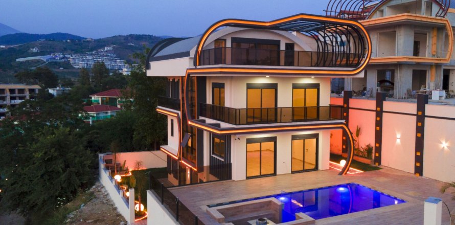 5+1 Villa  in Kargicak, Alanya, Antalya, Turkey No. 51886