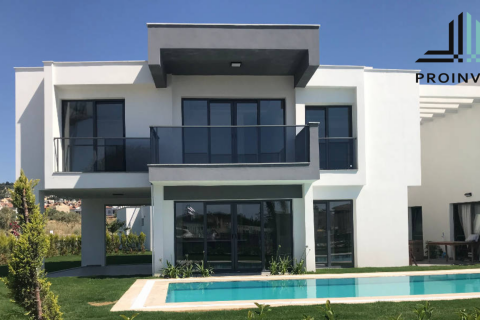 Villa for sale  in Izmir, Turkey, 2 bedrooms, 94m2, No. 52410 – photo 1