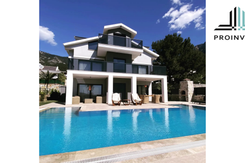 Villa for sale  in Fethiye, Mugla, Turkey, 4 bedrooms, 250m2, No. 52394 – photo 1
