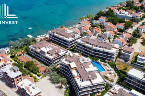 Villa for sale  in Izmir, Turkey, 6 bedrooms, 352m2, No. 52442 – photo 1
