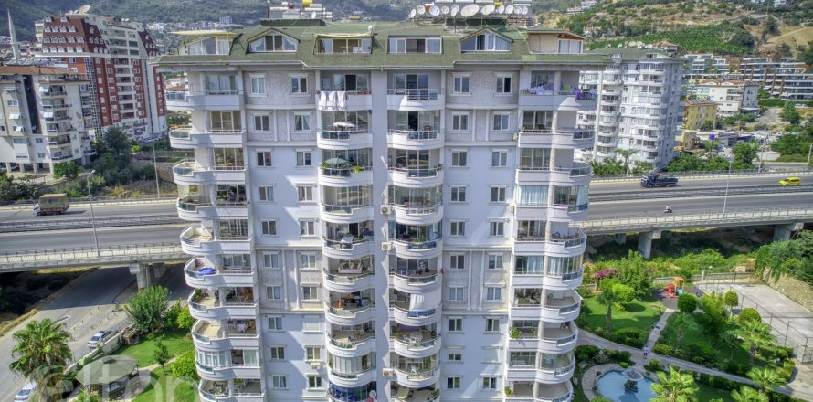 3+1 Apartment  in Cikcilli, Antalya, Turkey No. 52572