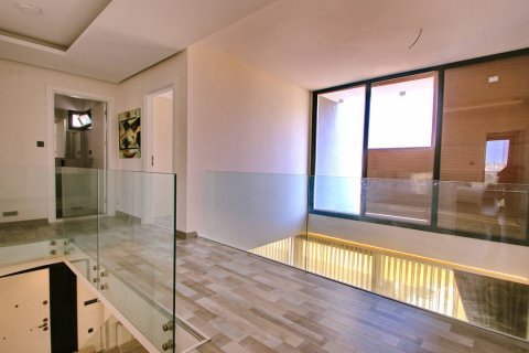 Apartment for sale  in Izmir, Turkey, 3 bedrooms, 130m2, No. 52409 – photo 16