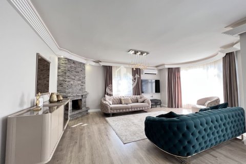 Villa for sale  in Kargicak, Alanya, Antalya, Turkey, 4 bedrooms, 250m2, No. 52733 – photo 14