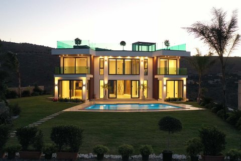 Villa for sale  in Turkbuku, Mugla, Turkey, 6 bedrooms, 590m2, No. 53733 – photo 1