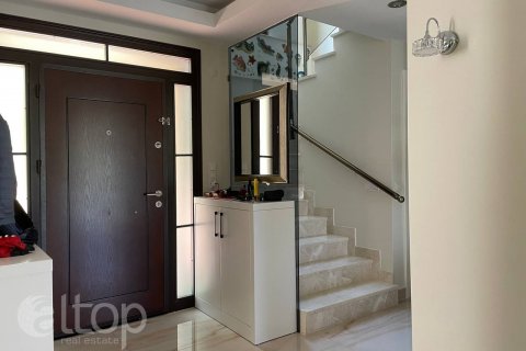 Villa for sale  in Alanya, Antalya, Turkey, 3 bedrooms, 204m2, No. 50713 – photo 18