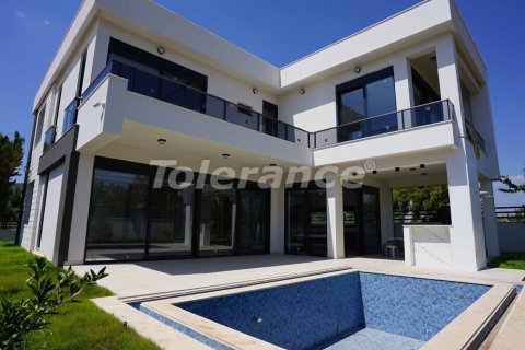 Villa for sale  in Antalya, Turkey, 5 bedrooms, 400m2, No. 53848 – photo 1
