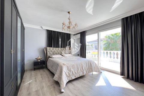Villa for sale  in Kargicak, Alanya, Antalya, Turkey, 4 bedrooms, 250m2, No. 52733 – photo 20