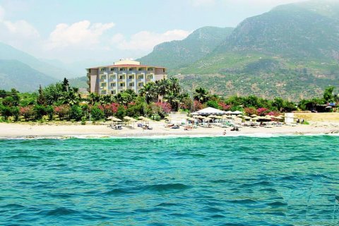 Hotel for sale  in Alanya, Antalya, Turkey, 1 bedroom, 8000m2, No. 59834 – photo 1