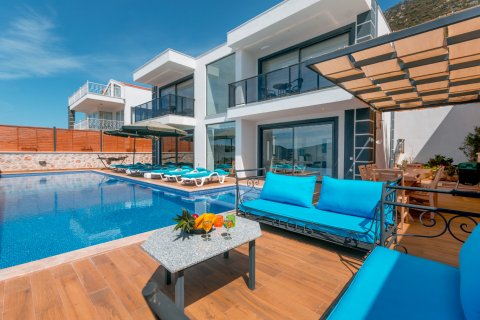 Villa for sale  in Antalya, Turkey, 4 bedrooms, 250m2, No. 62433 – photo 1