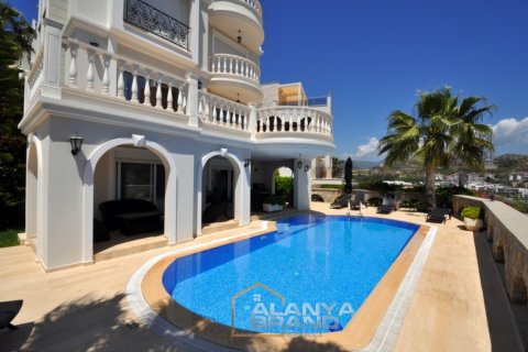 Apartment for rent  in Alanya, Antalya, Turkey, 4 bedrooms, No. 59028 – photo 1