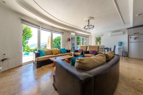 Villa for sale  in Antalya, Turkey, 3 bedrooms, 210m2, No. 61288 – photo 12