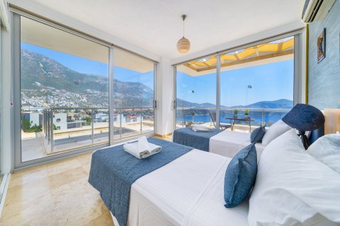 Villa for sale  in Antalya, Turkey, 5 bedrooms, 300m2, No. 61285 – photo 8